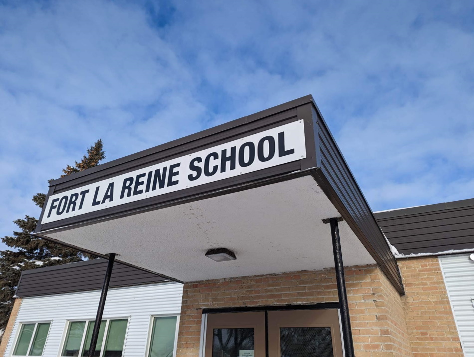 Fort la Reine School adding middleyear grades